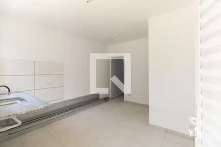 Sala e Cozinha de apartamento para alugar com 1 quarto, 32m² em Penha de França, São Paulo