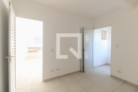 Quartro de apartamento para alugar com 1 quarto, 32m² em Penha de França, São Paulo