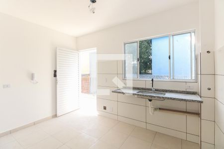 Sala e Cozinha  de apartamento para alugar com 1 quarto, 32m² em Penha de França, São Paulo