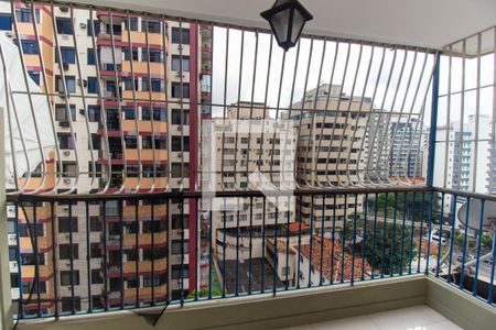 Vista da Sala de apartamento à venda com 3 quartos, 102m² em Icaraí, Niterói