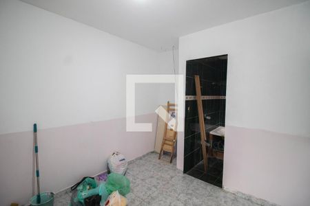 SUÍTE 1 de casa à venda com 3 quartos, 300m² em Vila Vitorio Mazzei, São Paulo