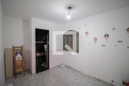 SUÍTE 1 de casa à venda com 3 quartos, 300m² em Vila Vitorio Mazzei, São Paulo