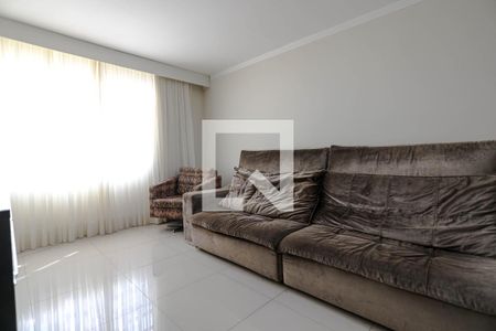 Sala de casa para alugar com 3 quartos, 116m² em Jardim Nathalie, Mogi das Cruzes