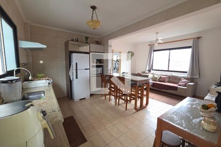 Cozinha de apartamento para alugar com 2 quartos, 61m² em Vilamar, Praia Grande