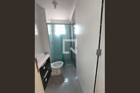 Banheiro  de apartamento para alugar com 2 quartos, 45m² em Fonte Grande, Contagem