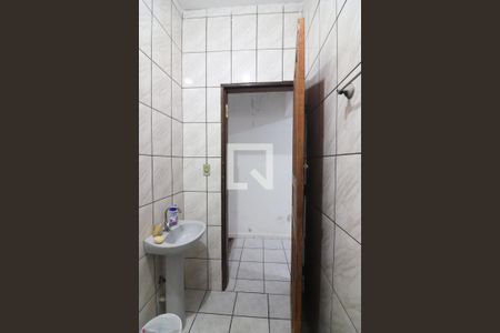 Banheiro Social 1 de casa à venda com 3 quartos, 120m² em Jardim Las Vegas, São Bernardo do Campo