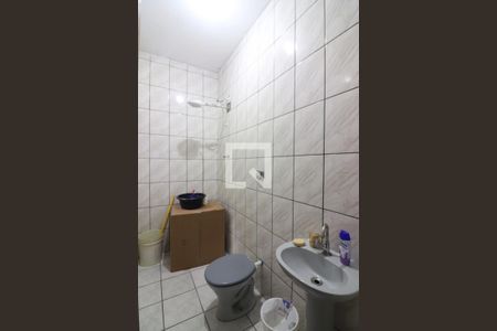 Banheiro Social 1 de casa à venda com 3 quartos, 120m² em Jardim Las Vegas, São Bernardo do Campo