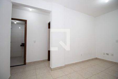 Sala de apartamento para alugar com 2 quartos, 40m² em Setor Habitacional Vicente Pires, Brasília