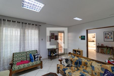 Salas de casa à venda com 3 quartos, 360m² em Parque Taquaral, Campinas