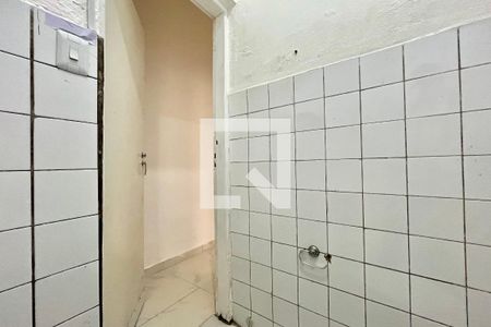 Banheiro 1 de casa para alugar com 1 quarto, 50m² em Jardim Oriental, São Paulo