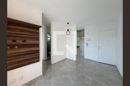 Sala de apartamento para alugar com 2 quartos, 60m² em Anil, Rio de Janeiro