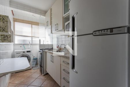 Cozinha e Área de Serviço de apartamento à venda com 1 quarto, 40m² em Passo D’areia, Porto Alegre