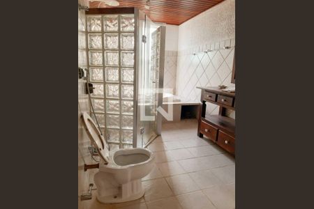 Banheiro de apartamento para alugar com 2 quartos, 45m² em Colônia Agrícola Águas Claras, Brasília