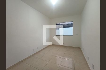 Quarto 1 de casa para alugar com 2 quartos, 90m² em Andrade Araujo, Belford Roxo