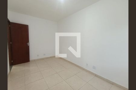 Quarto 1 de casa para alugar com 2 quartos, 90m² em Andrade Araujo, Belford Roxo