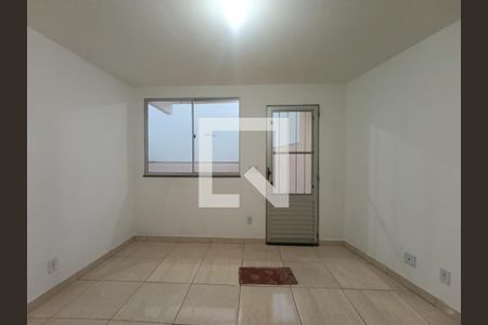 Casa para alugar com 2 quartos, 90m² em Andrade Araujo, Belford Roxo