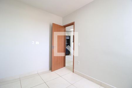 Quarto 1 de apartamento para alugar com 2 quartos, 44m² em Shopping Park, Uberlândia