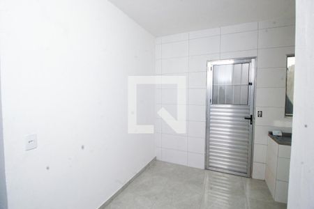 Cozinha de kitnet/studio para alugar com 1 quarto, 25m² em Jardim Progresso, Santo André