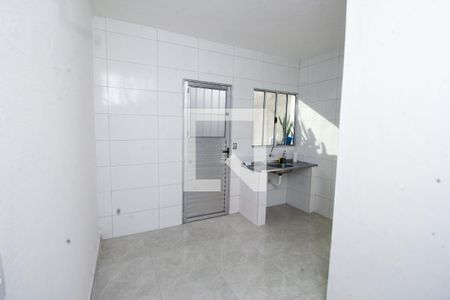Cozinha de kitnet/studio para alugar com 1 quarto, 25m² em Jardim Progresso, Santo André