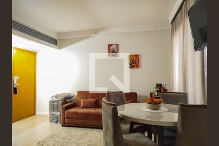 Studio com sala e cozinha de kitnet/studio à venda com 1 quarto, 28m² em Tatuapé, São Paulo