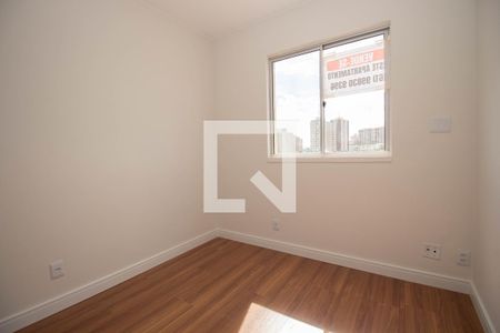Quarto de apartamento à venda com 1 quarto, 34m² em Qn 505, Brasília