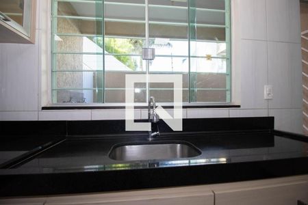 Cozinha de casa à venda com 4 quartos, 400m² em Colônia Agrícola Samambaia, Brasília