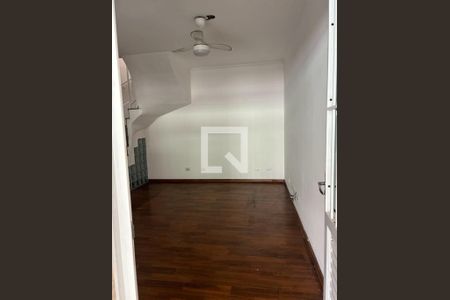 Casa à venda com 2 quartos, 98m² em Vila Santa Terezinha (Zona Norte), São Paulo