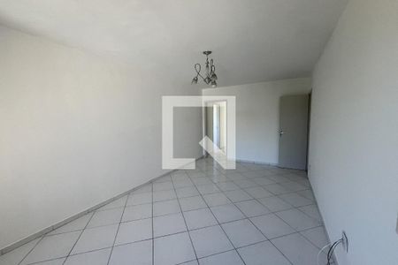 Sala de apartamento para alugar com 4 quartos, 152m² em Jardim Guanabara, Rio de Janeiro