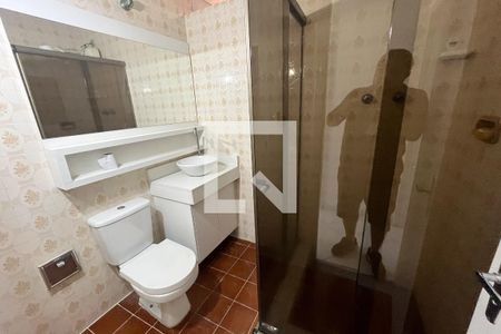 Banheiro de apartamento para alugar com 4 quartos, 152m² em Jardim Guanabara, Rio de Janeiro