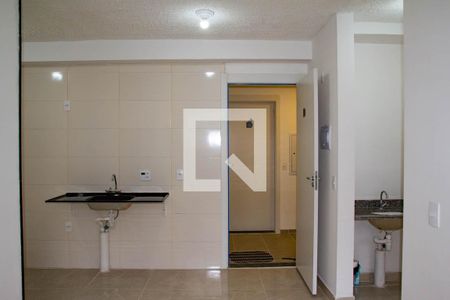 Apartamento para alugar com 2 quartos, 35m² em Cidade São Mateus, São Paulo