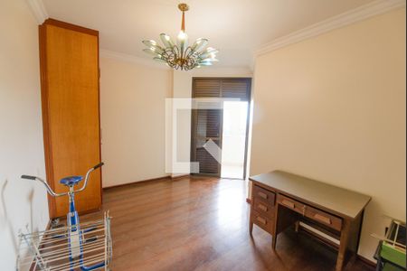 Quarto 1 de apartamento para alugar com 4 quartos, 250m² em Jardim das Nações, Taubaté