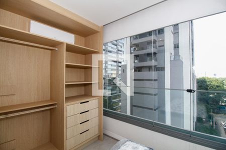 Quarto de apartamento para alugar com 2 quartos, 46m² em Pinheiros, São Paulo