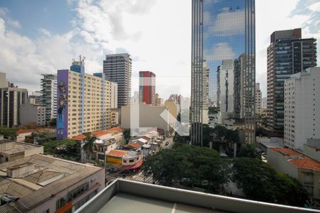 Vista da Sala e Cozinha de kitnet/studio para alugar com 2 quartos, 46m² em Pinheiros, São Paulo