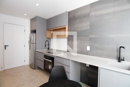 Sala e Cozinha de apartamento para alugar com 2 quartos, 46m² em Pinheiros, São Paulo