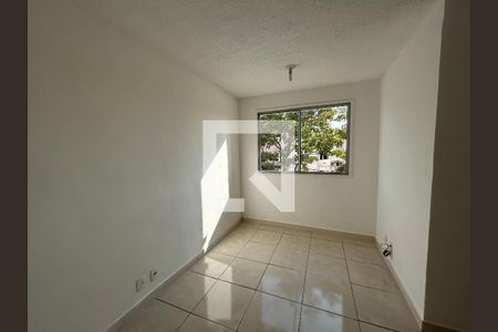 Sala de apartamento para alugar com 2 quartos, 45m² em Pavuna, Nilópolis
