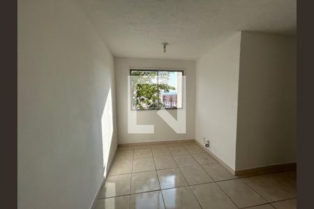 Sala de apartamento para alugar com 2 quartos, 45m² em Pavuna, Nilópolis