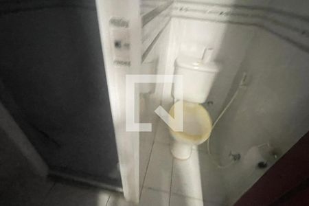 Banheiro de casa para alugar com 2 quartos, 90m² em Jardim Vinte E Cinco de Agosto, Duque de Caxias