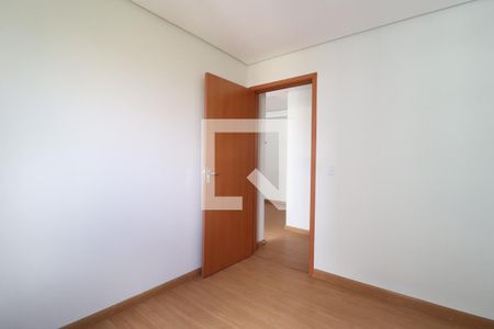 Quarto 1 de apartamento para alugar com 2 quartos, 50m² em Shopping Park, Uberlândia