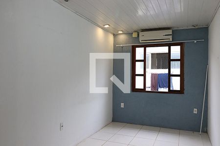 Quarto 1  de apartamento para alugar com 2 quartos, 85m² em Passo D’areia, Porto Alegre