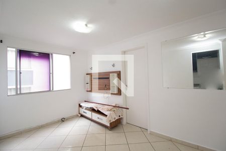 Sala de apartamento para alugar com 2 quartos, 48m² em Vila Miriam, São Paulo