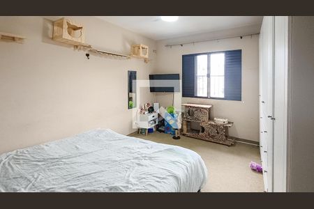 Suíte de casa para alugar com 3 quartos, 130m² em Jardim Sabara, São Paulo