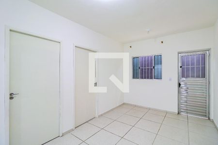 Casa para alugar com 2 quartos, 38m² em Parque Regina, São Paulo
