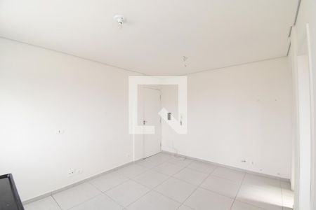 Sala/Cozinha de apartamento para alugar com 1 quarto, 38m² em Cajuru, Curitiba