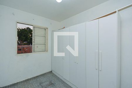 Quarto 2 de apartamento para alugar com 2 quartos, 44m² em Interlagos, São Paulo