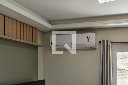 Sala de casa de condomínio para alugar com 2 quartos, 80m² em Vila Caiçara, Praia Grande