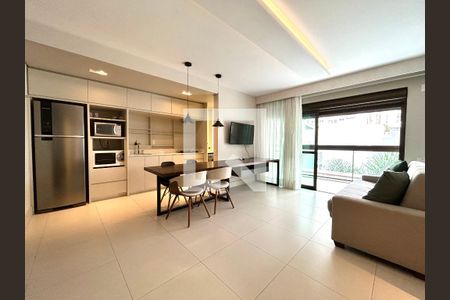 Apartamento para alugar com 1 quarto, 56m² em Centro, Florianópolis
