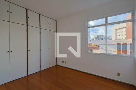 Apartamento para alugar com 3 quartos, 80m² em Grajaú, Belo Horizonte