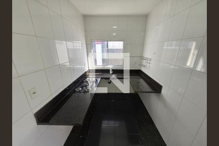 Cozinha de apartamento para alugar com 3 quartos, 100m² em Santa Rosa, Belo Horizonte