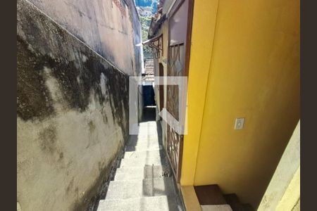 Área Externa de kitnet/studio para alugar com 1 quarto, 40m² em Quarteirão Ingelheim, Petrópolis