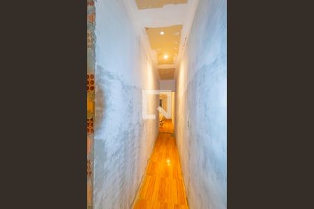 Corredor de casa à venda com 2 quartos, 260m² em Harmonia, Canoas